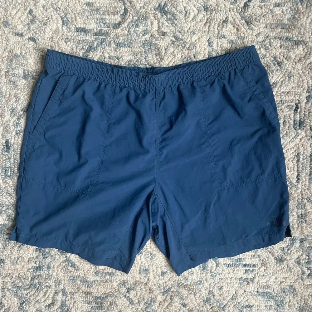 The North Face Men's XXL Pull On Adventure Hybrid Shorts Blue flashdry Nylon 7in